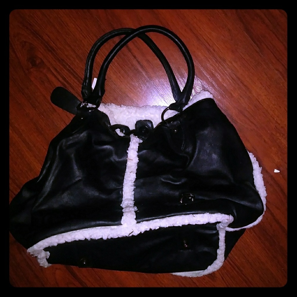 Handbag